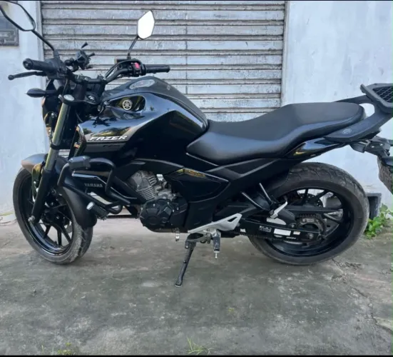 Fazer fz15