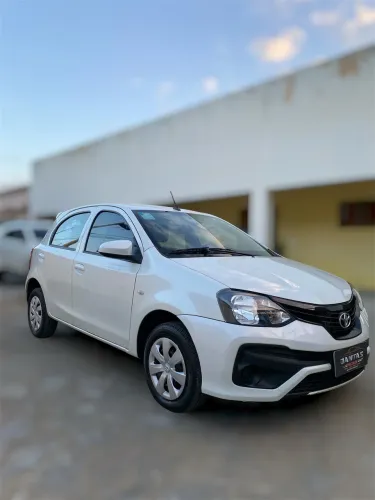 Toyota Etios X 1.3 Flex 16V 5P Mec. 2020