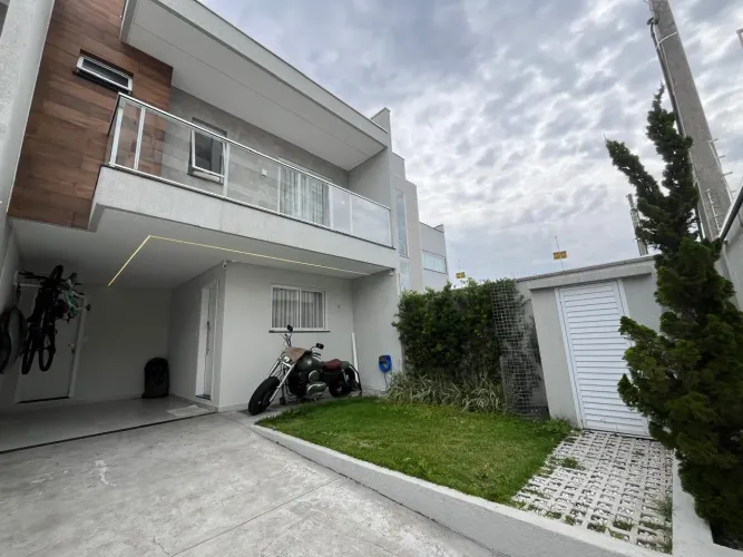 Casa Mobiliada à venda em Itajaí
