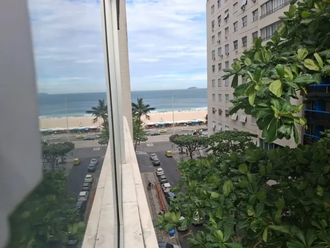 Imóvel para venda possui 100 metros quadrados com 3 quartos em Copacabana - Rio de Janeiro