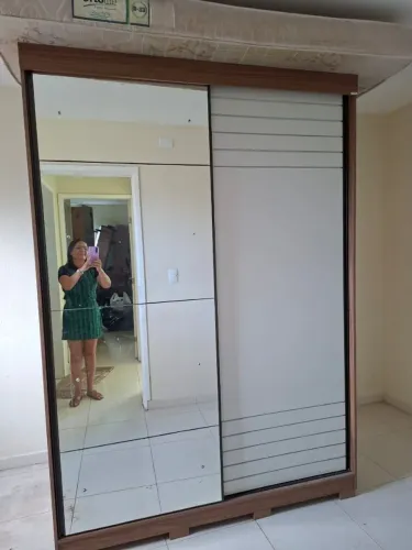 Guarda roupa casal