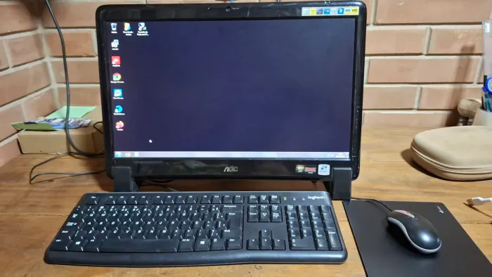 Computador AOC "all in one"