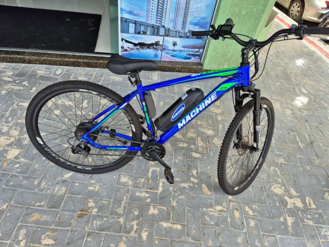 Troco a minha bicicleta Elétrica semi- nova por patinete elétrico.