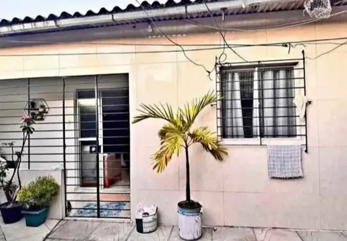 Vendo casa no Coroado