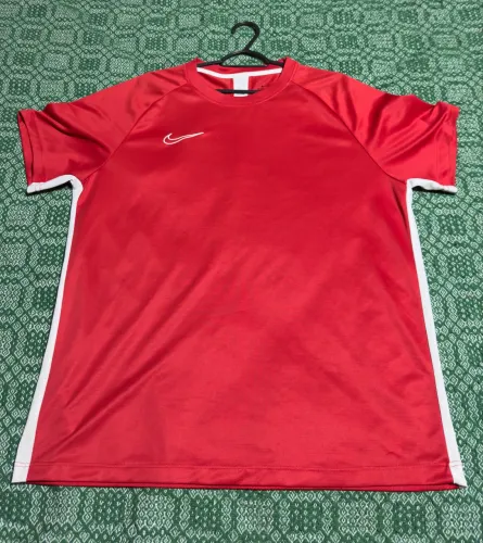 Camisa nike academy 