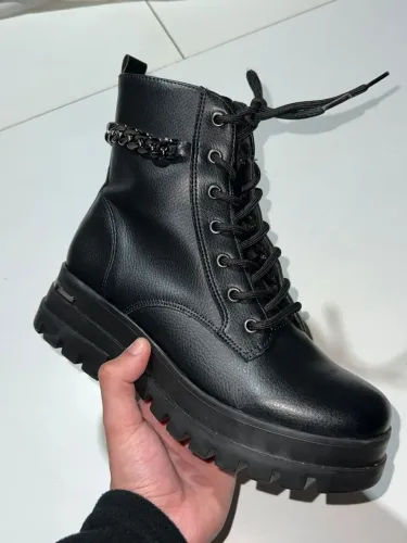 Bota costuro 