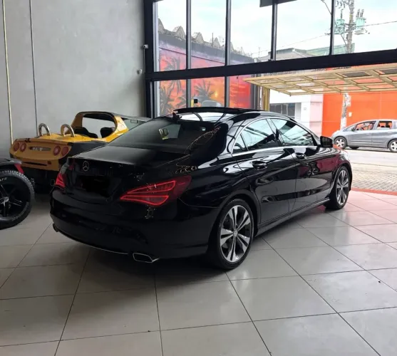 Mercedes-Benz CLA-200 First Edition 1.6 TB 16V Aut. 2014