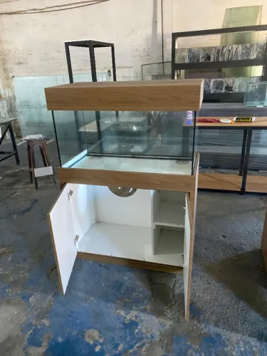 aquário 200 litros com móvel ( Promoção ) AquArt Fabrica De Aquarios