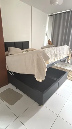 Cama box queen (colchão, baú e cabeceira)