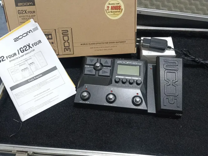 Pedaleira de guitarra ZOOM G2X four 