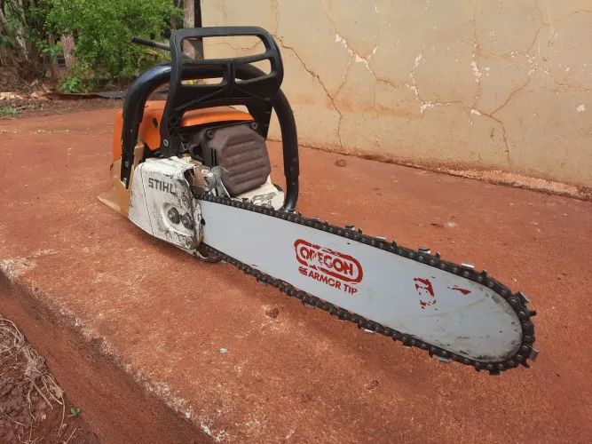 Motosserra 381