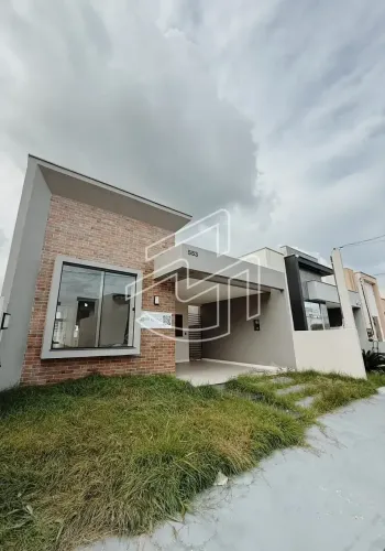 VENDA | Casa Térrea com 3 Quartos no Porto Marina