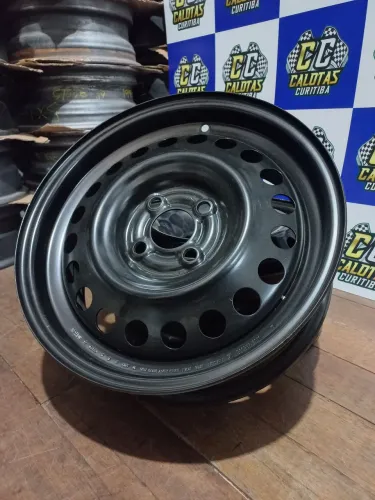 Roda aro 15 Nissan Versa original. R$290,00 a roda. Disk entrega 