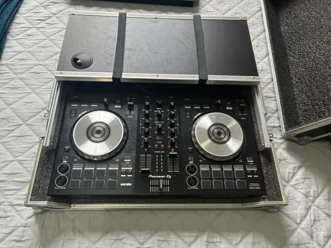 Controladora Pioneer Dj - DDJ-SB3