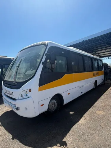 Micro Ônibus Urbano MBenz 916, 2015, Caio Fox, 40 Recl., TR. * c/Airton