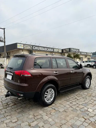 Mitsubishi Pajero Dakar HPE 3.2 4X4 T.I Dies 5P AUT 2015