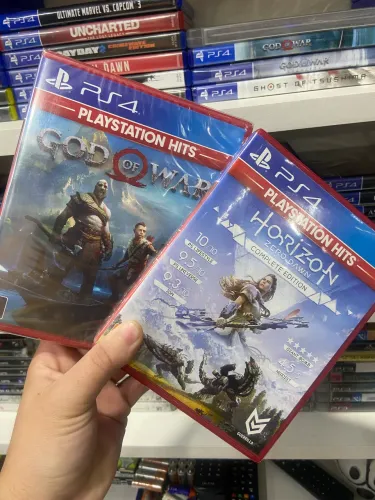 2 Jogos de ps4 ( Loja física )