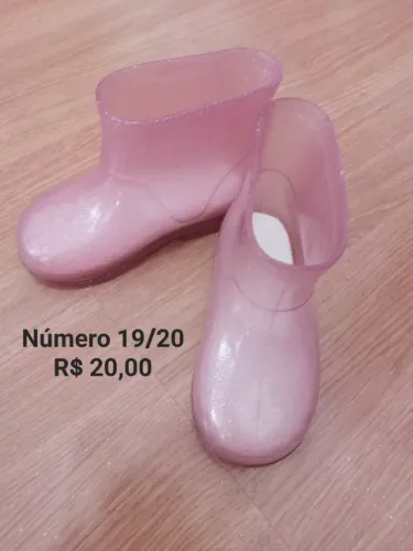 Sapatos infantis