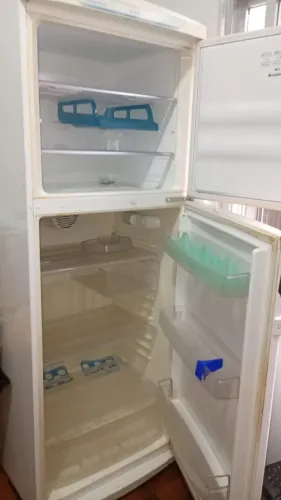 Vendo Geladeira Continental