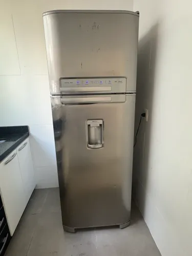 Geladeira Electrolux Frost Free DW50X