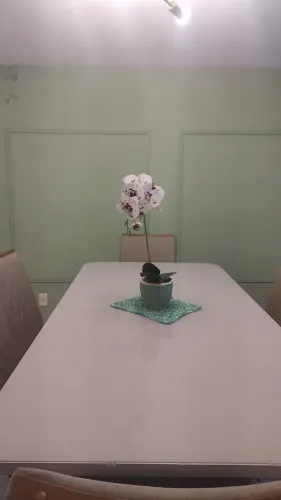 Mesa de seis lugares