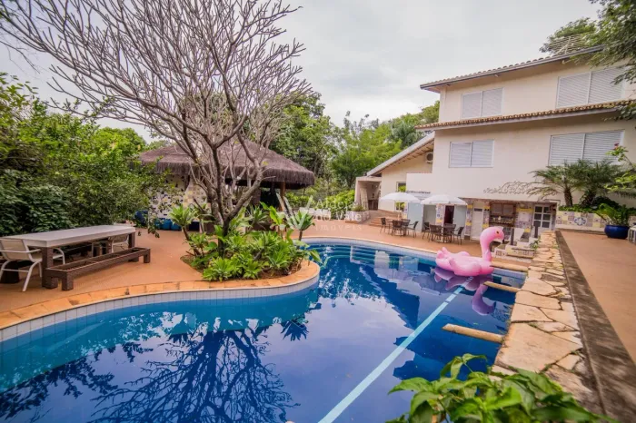 Casa de 5 suítes no Residencial Aldeia do Vale - Goiânia