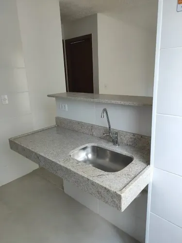 Imóvel para aluguel possui 40 metros quadrados com 2 quartos em Planalto - Manaus - AM
