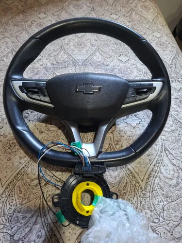 Votante onix plus com hard disk pra carro gm ja adaptado pra comando e multimidia