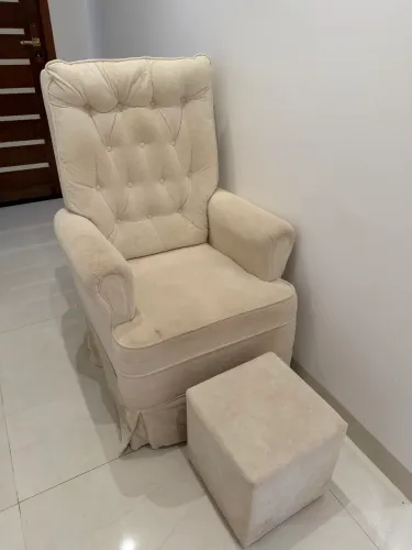 Vendo Poltrona de Amamentação 