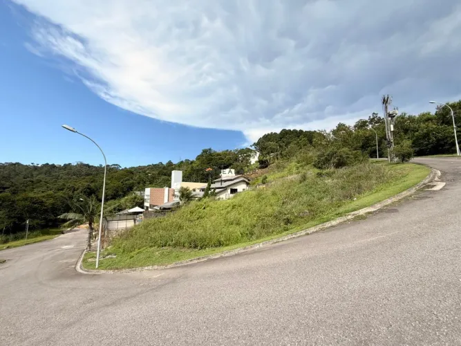 Terreno à venda com 626,00 m², Roçado, São José SC REF: 1955481