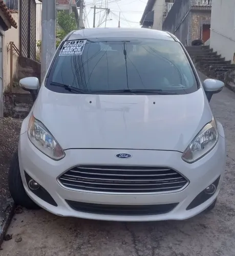Ford Fiesta 1.6 16V Flex Mec. 5P 2015