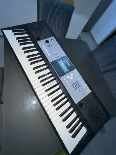 Teclado Yamaha