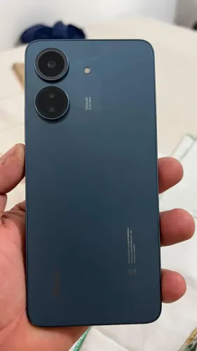Redmi C13 Azul Brilhante 128 GB lindo sem marca de uso todo original com caixa e carre