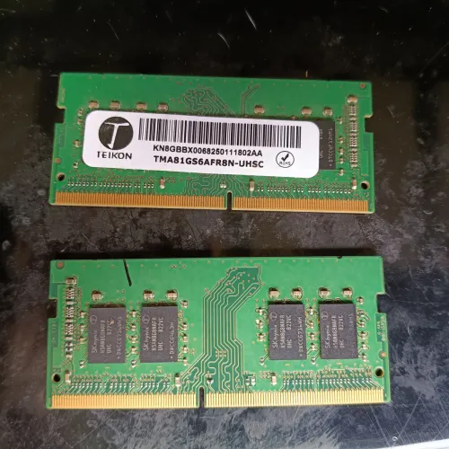 Memória 2 x 8Gigas DDR4 2400 total 16G menor preco