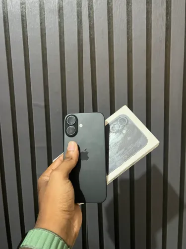 iPhone 16 256GB