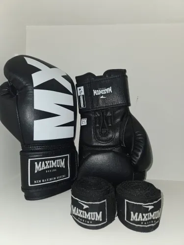 ? KIT MUAY THAI MAXIMUM - LUVAS 12 OZ + BANDAGEM 5 METROS