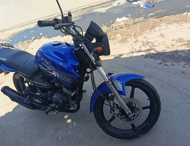 Yamaha factor aceito troca.