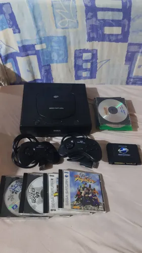 Sega Saturn Completo + 2 Controles + Pseudo Saturn 2 em 1 + Jogos - Pronto pra Jogar