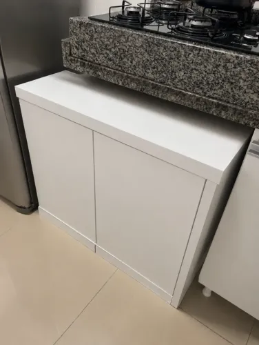 Móvel branco em mdf