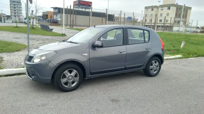 Renault Sandero Expression Hi-flex 1.6 8V 5P 2010