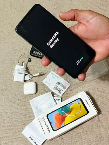 Celular Samsung M14 Completo