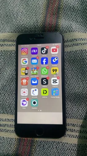 iPhone 8