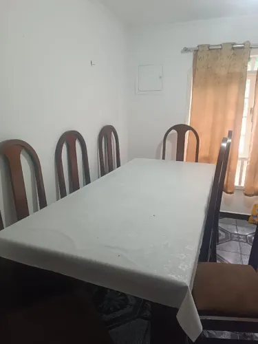 Mesa de jantar 8 lugares