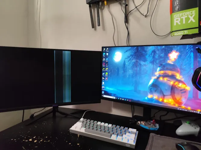 Monitor Gamer Curvo 24 180Hz Mancer Valak - DEFEITO NA TELA