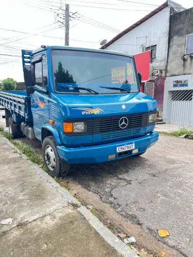Mercedes bens 710plus MERCEDINHA