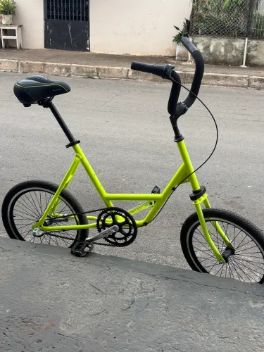 Vendo Nuvenzinha com  Nexus contra pedal 