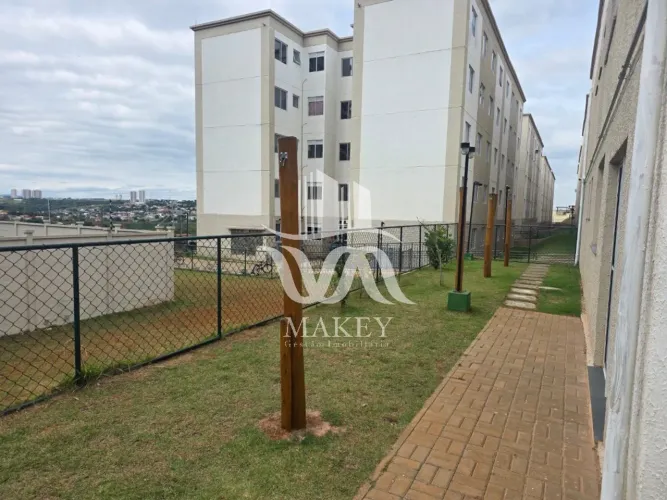 Aceita financiamento apartamento 2 dormitórios , cozinha, sala ampla, banheiro e garagem r