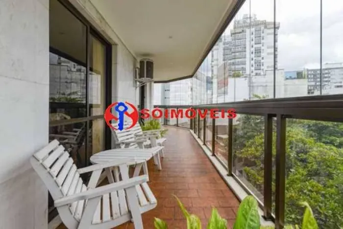 Cobertura à venda Leblon 3 quartos com 2 suítes e 1 vaga 228 M² Rio de Janeiro.
