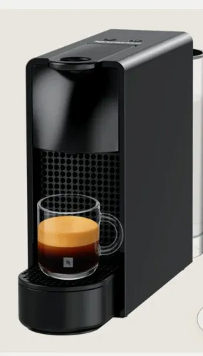 Cafeteira Nespresso Essenza Mini.