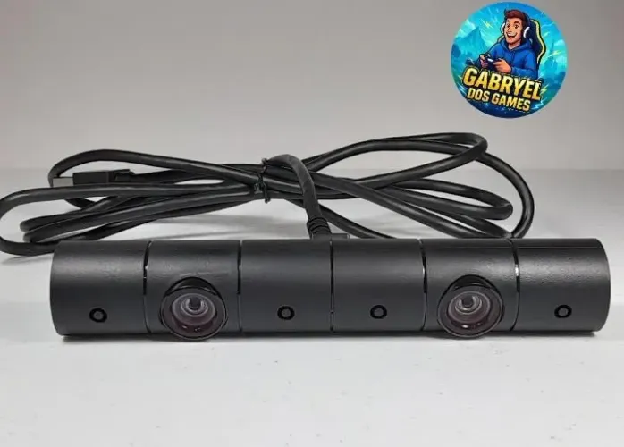 CÂMERA DE PLAYSTATION 4 - PERFEITO ESTADO
